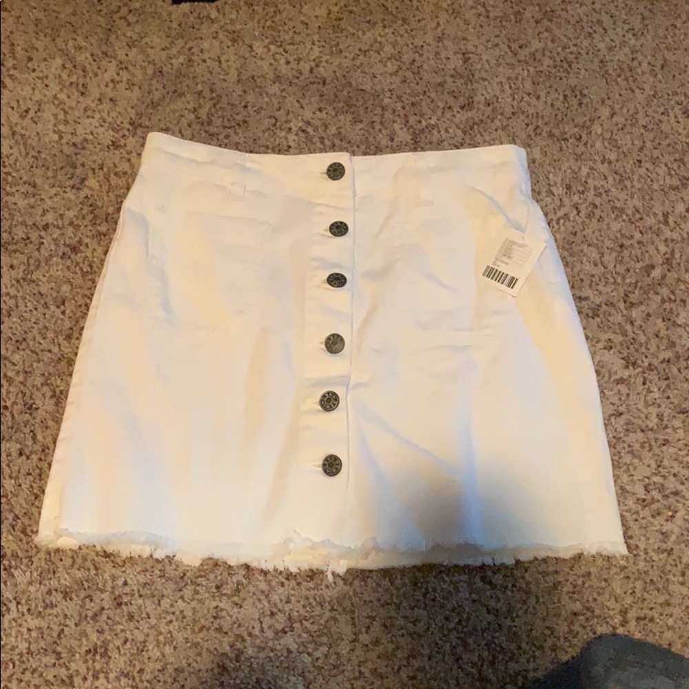 white jean skirt